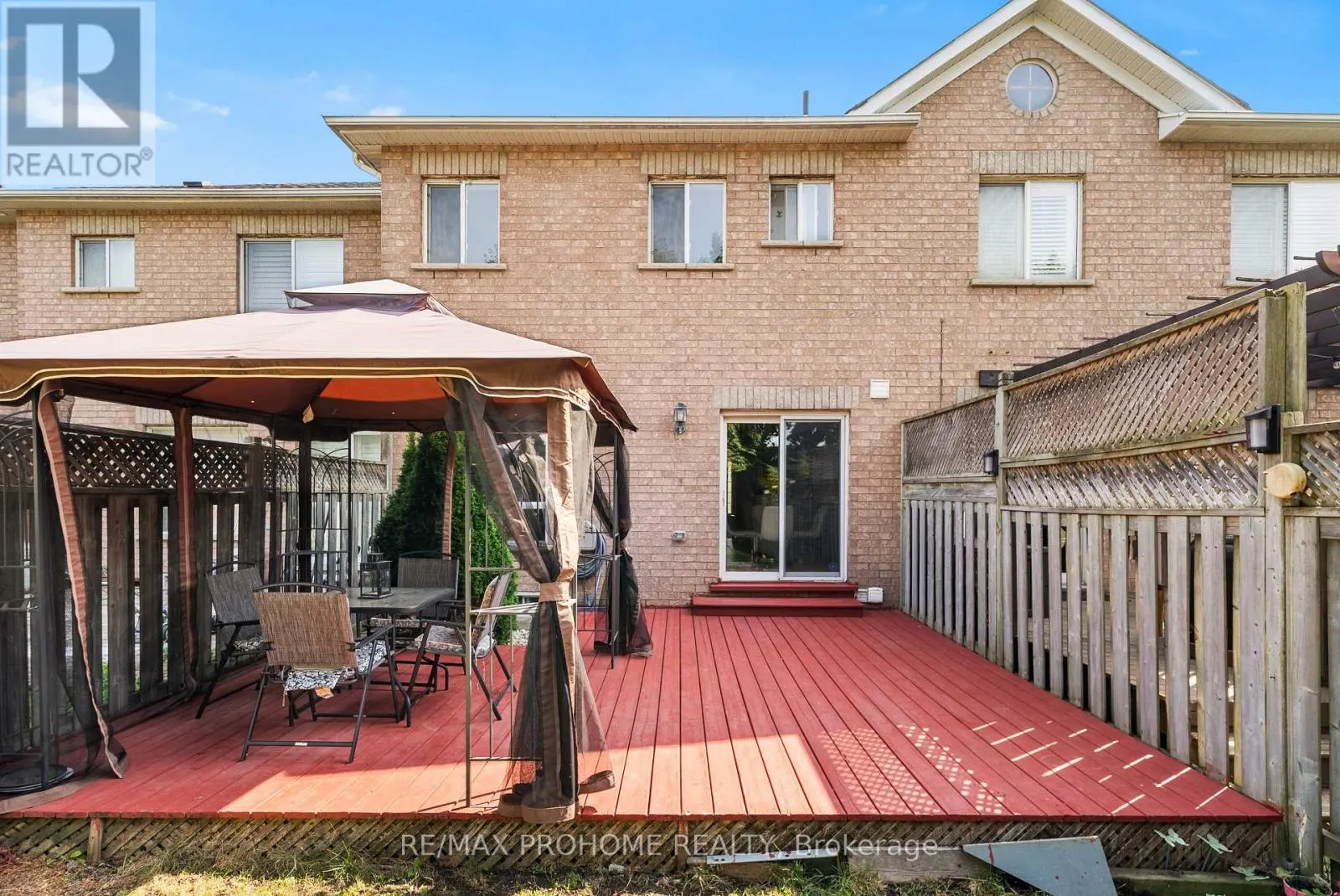 144 DEEPSPRING CRESCENT