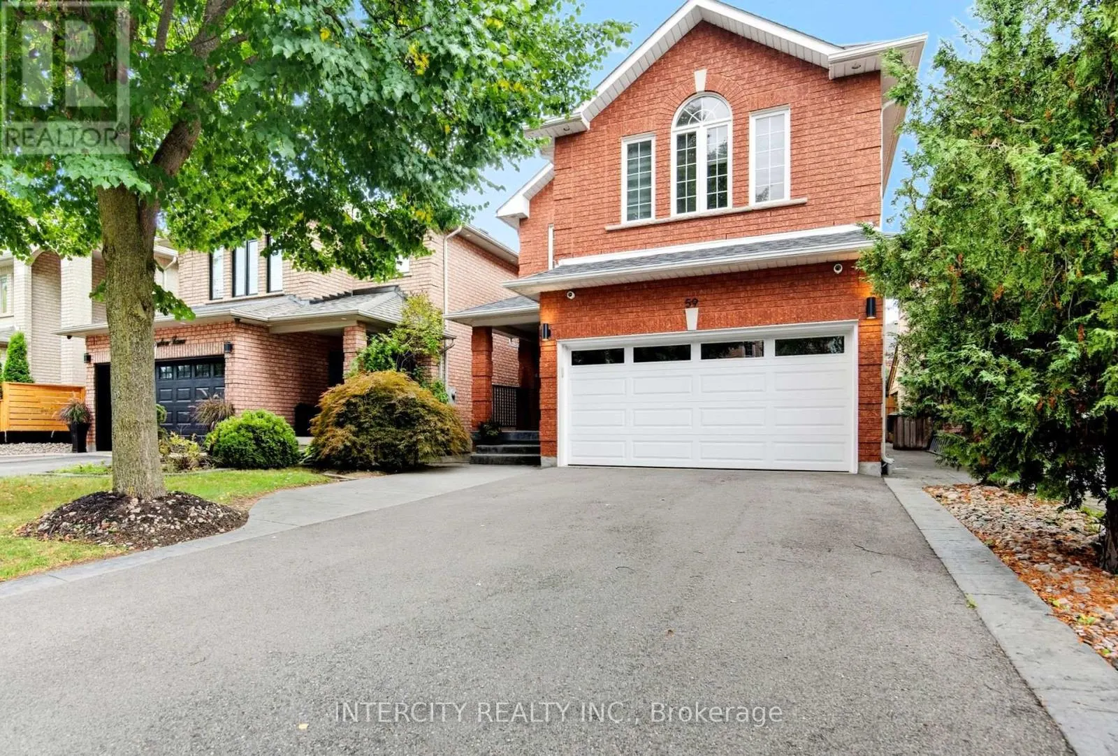 59 WATER GARDEN LANE
