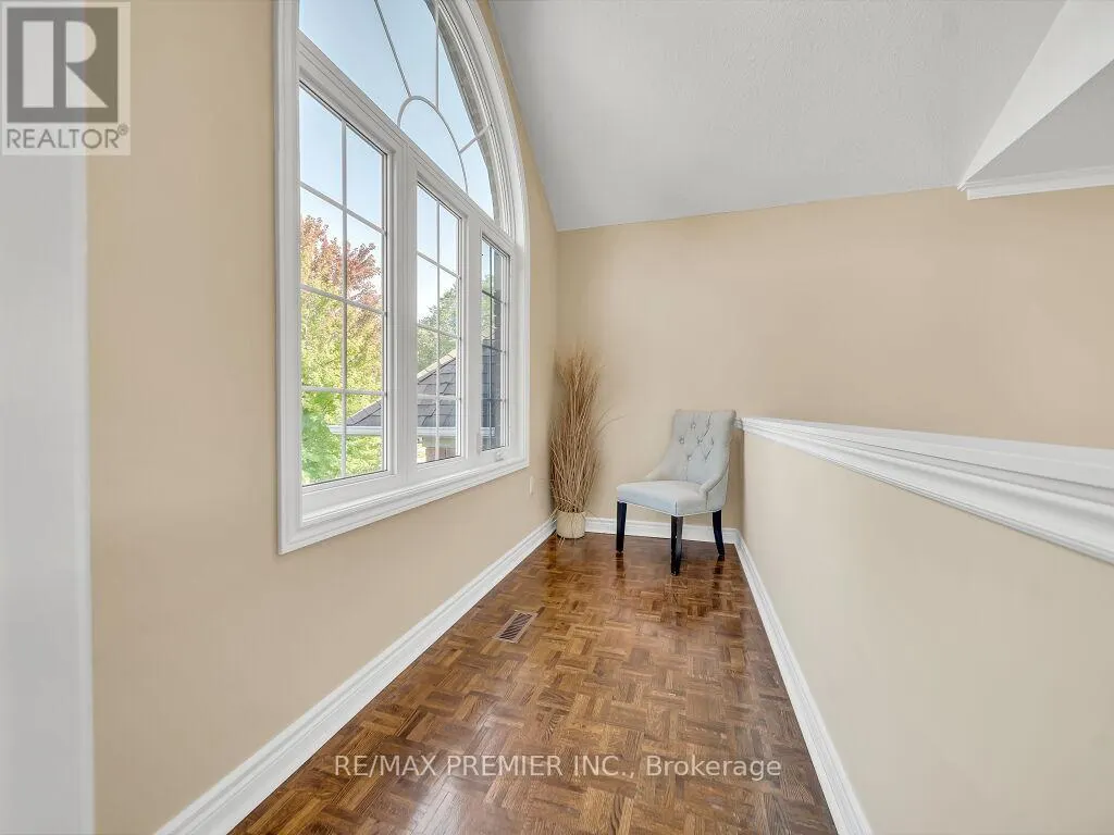 606 BROOKER RIDGE
