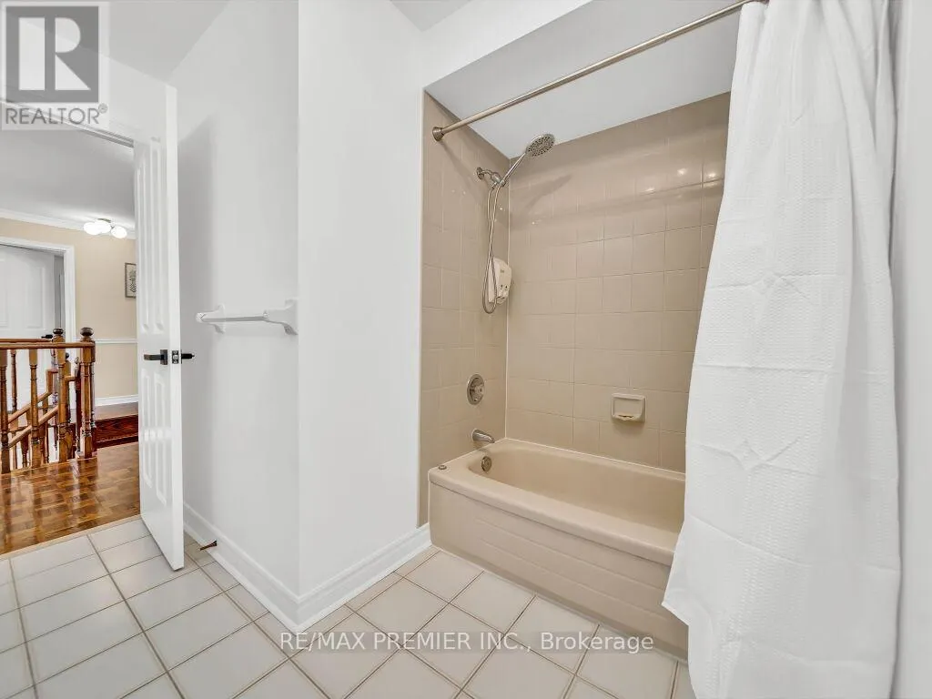 606 BROOKER RIDGE
