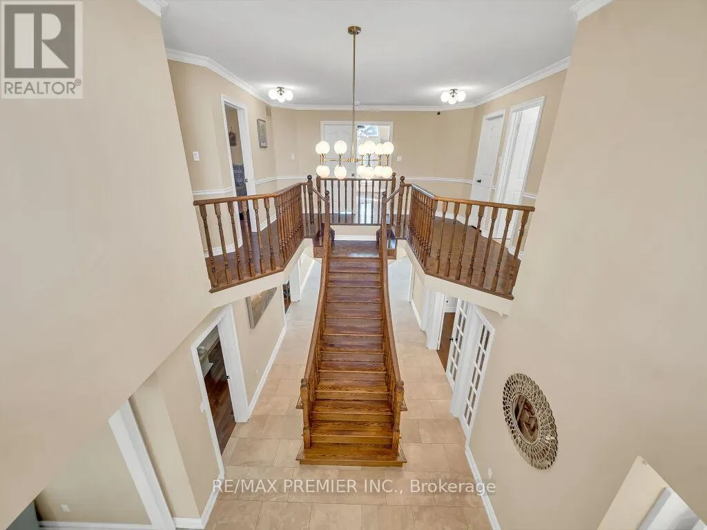 606 BROOKER RIDGE