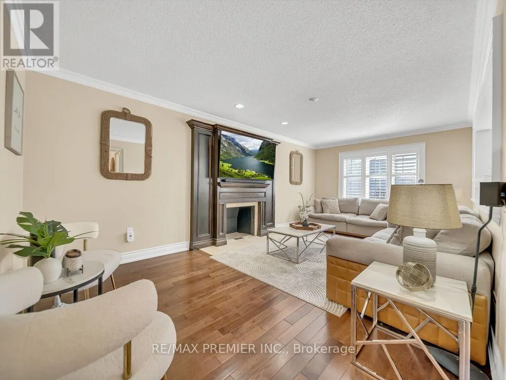 606 BROOKER RIDGE