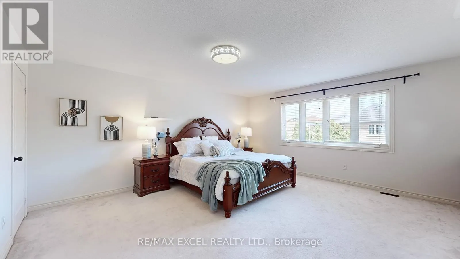 809 CORNELL ROUGE BOULEVARD