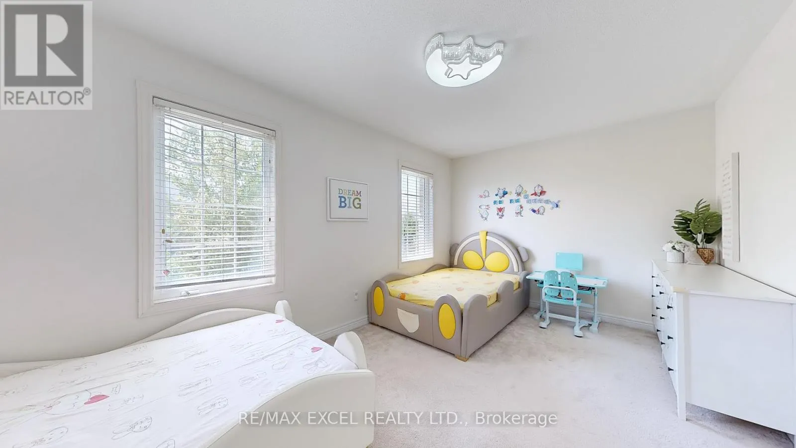 809 CORNELL ROUGE BOULEVARD