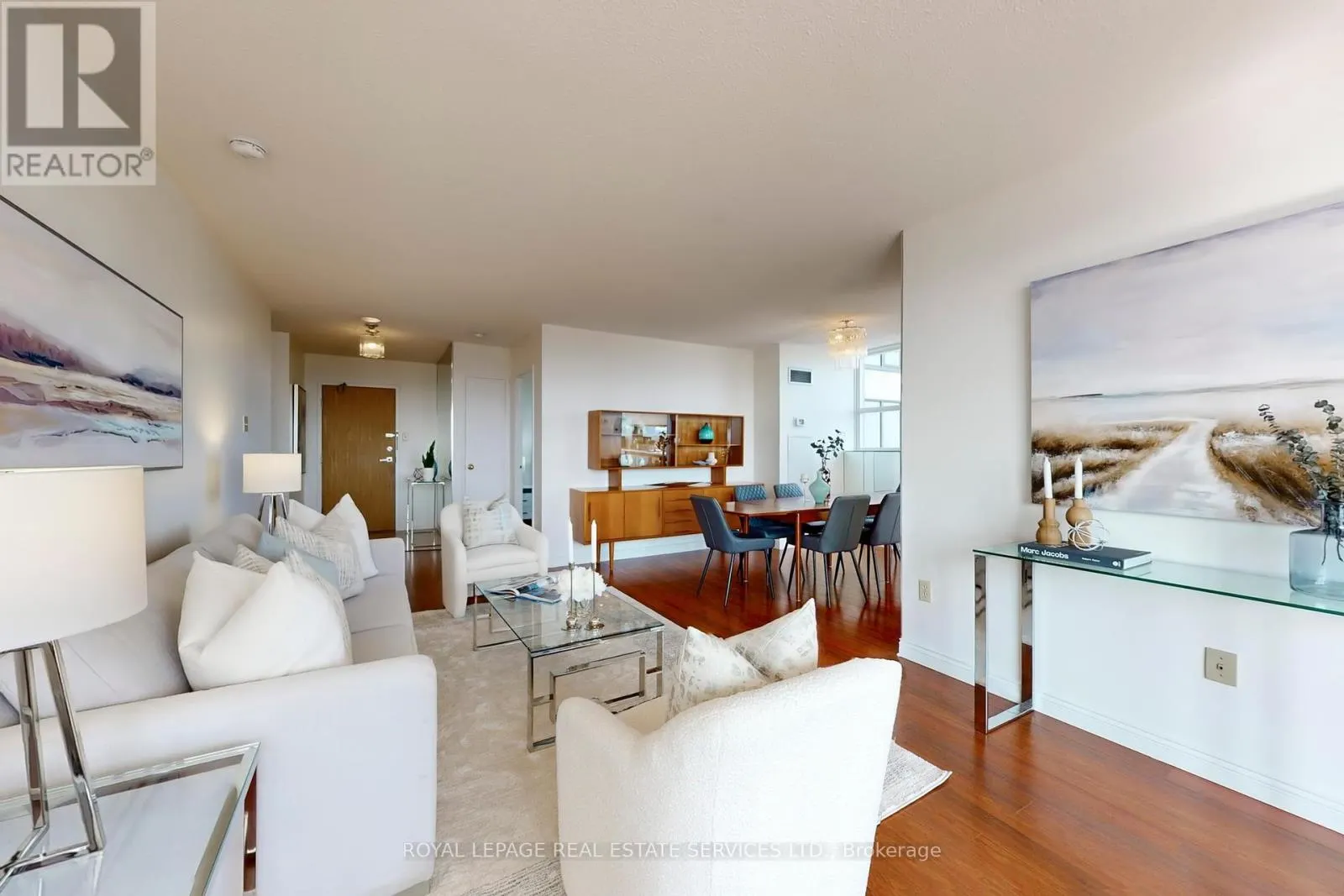1201 - 7601 BATHURST STREET