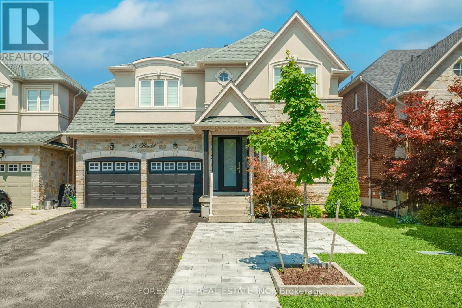 54 HENDEL DRIVE