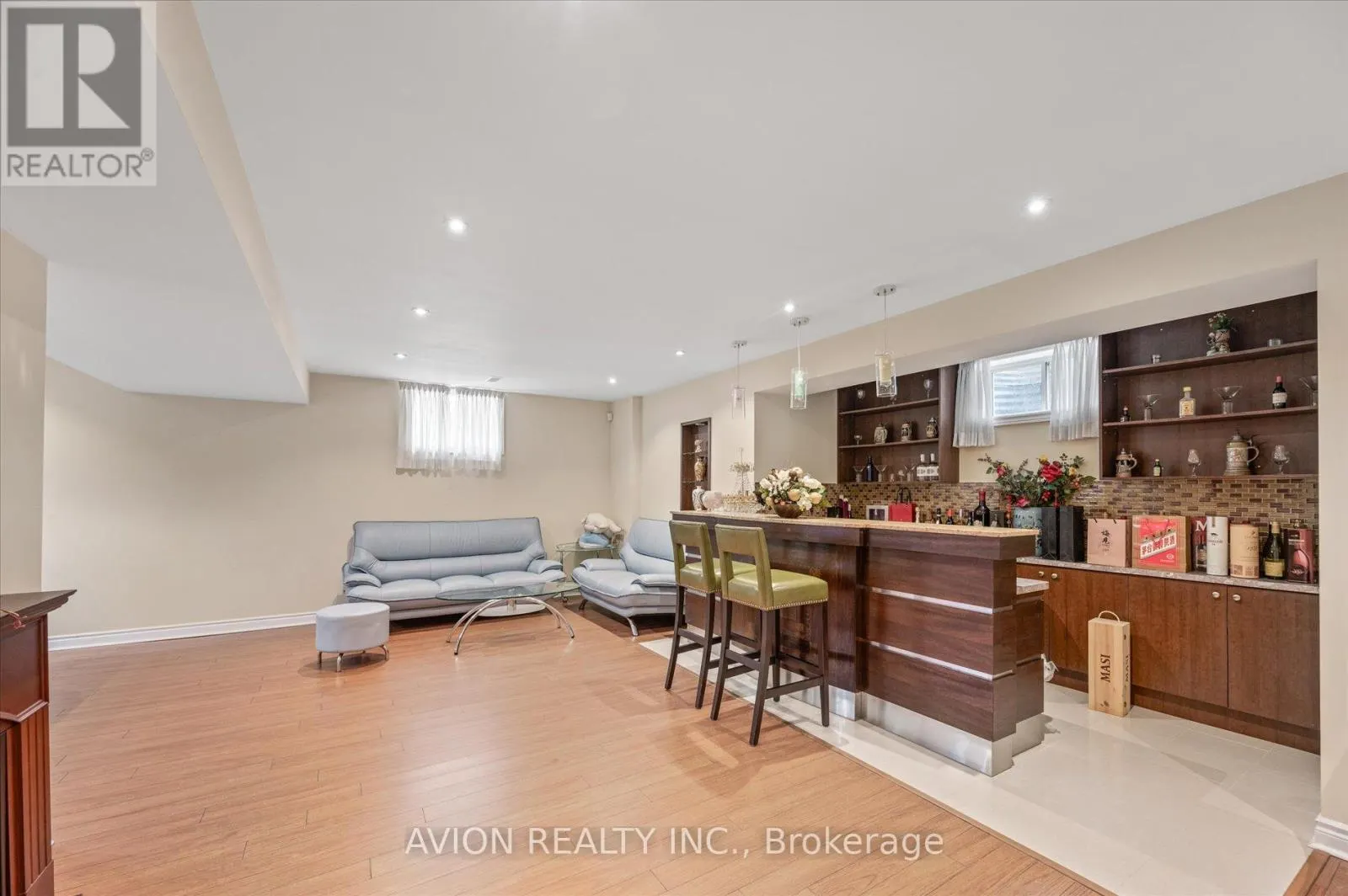 55 FRYBROOK CRESCENT
