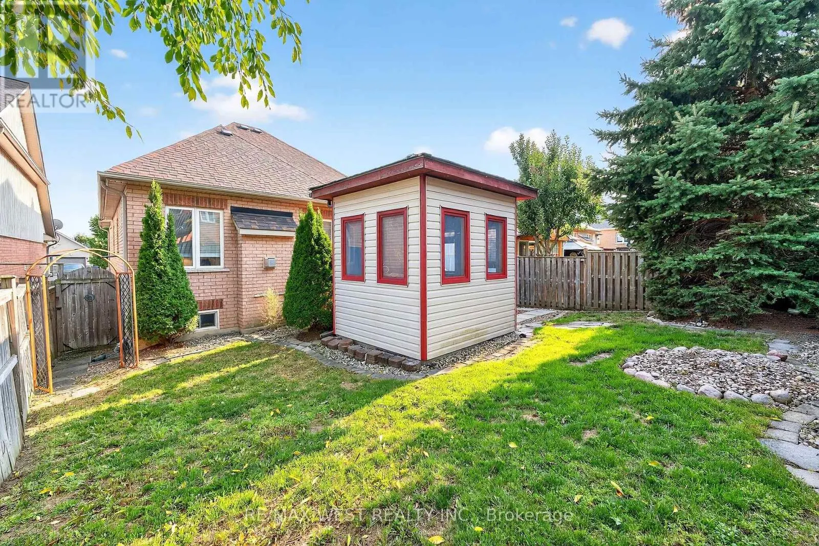 26 HIGHLAND TERRACE