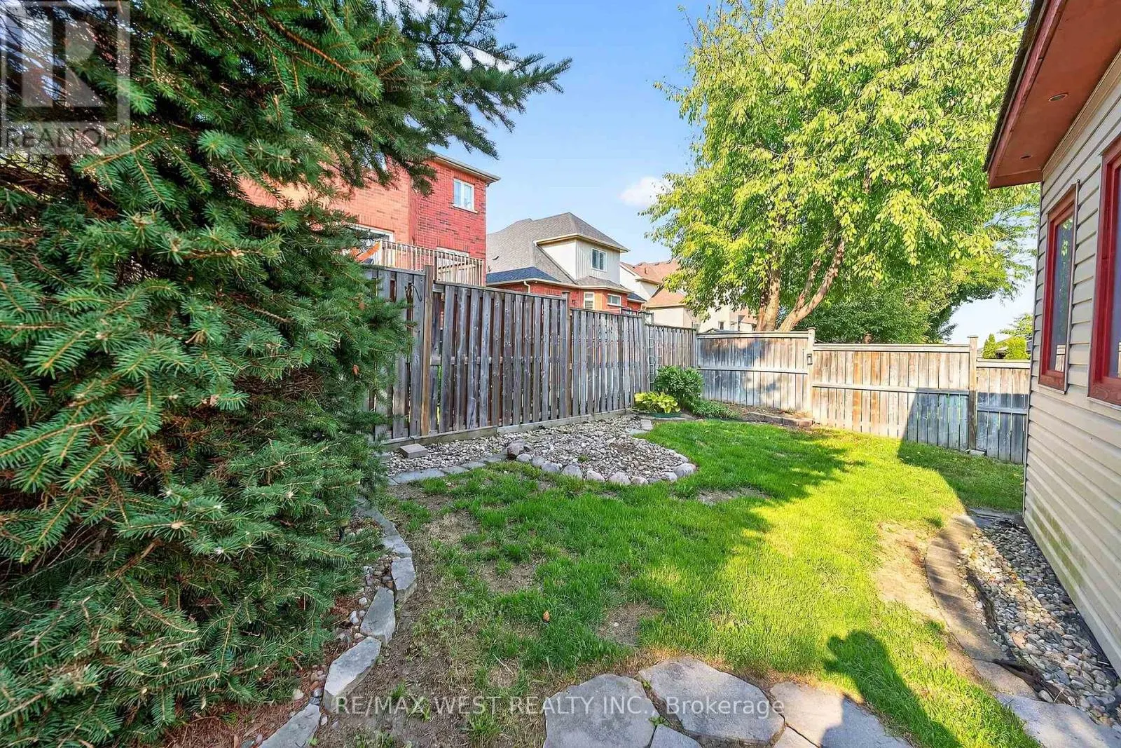 26 HIGHLAND TERRACE