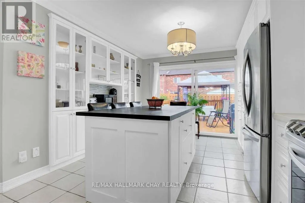 MAIN - 2123 OSBOND ROAD