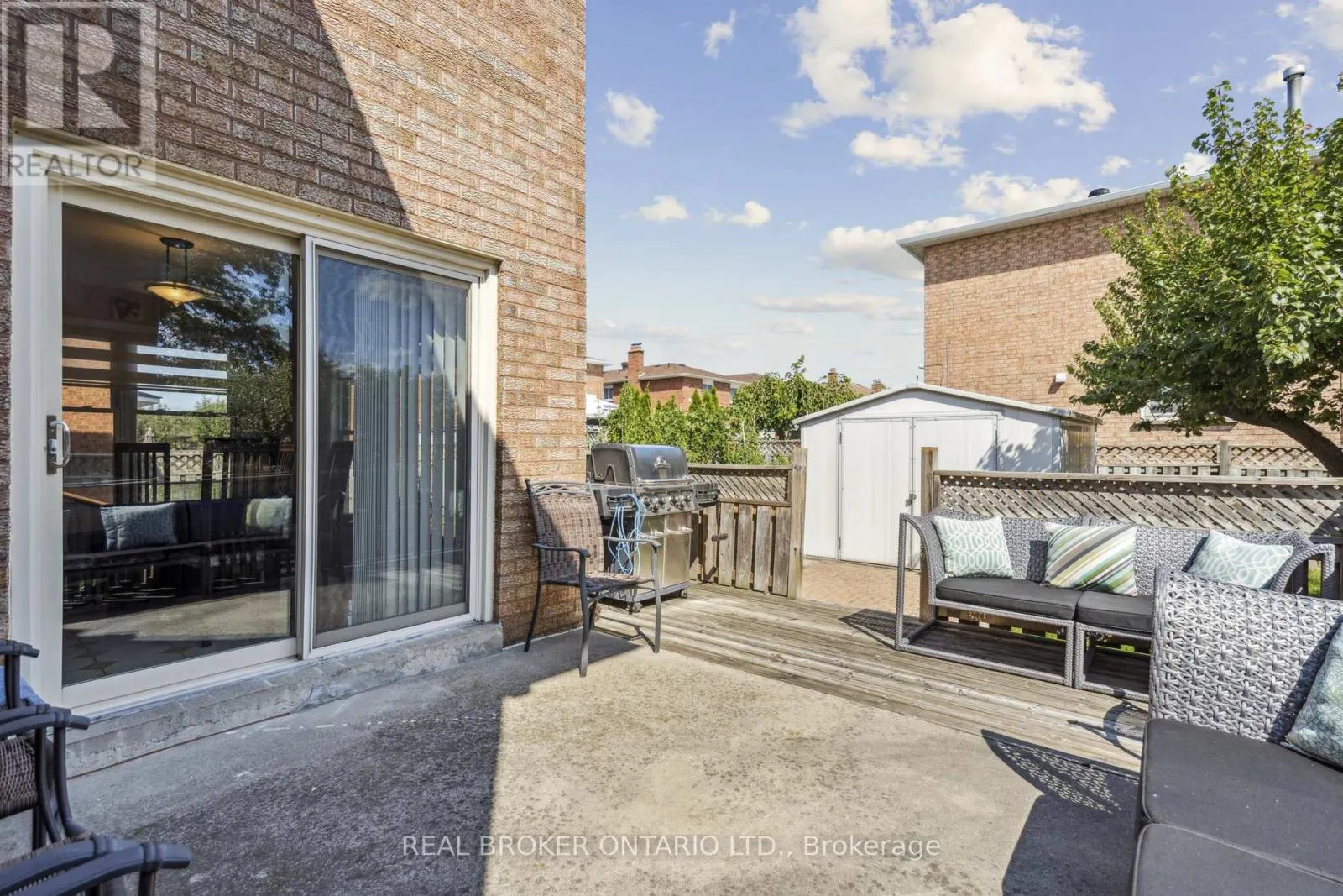 435 ABERDEEN AVENUE