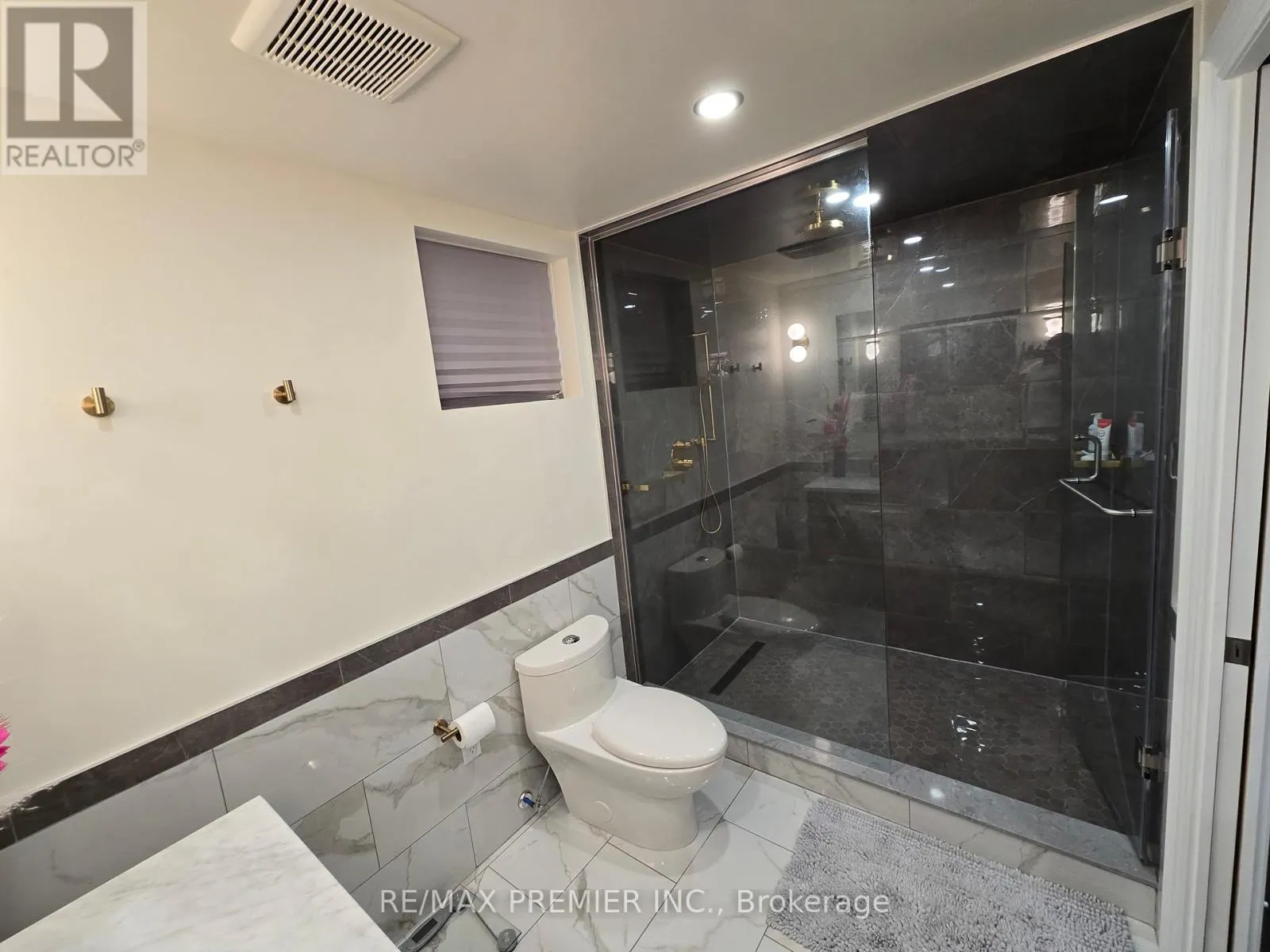 348 POETRY DRIVE