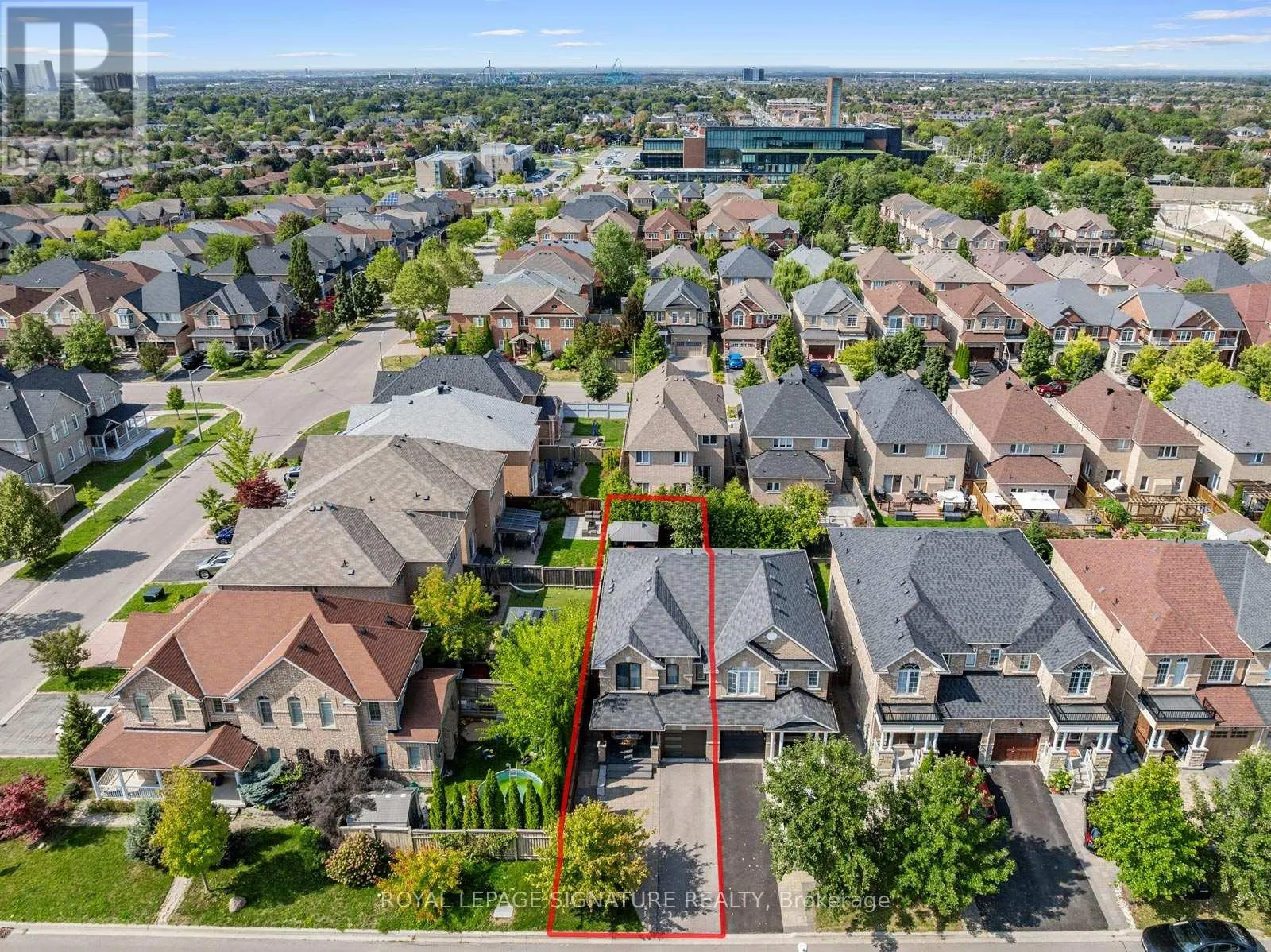 12 BARLI CRESCENT