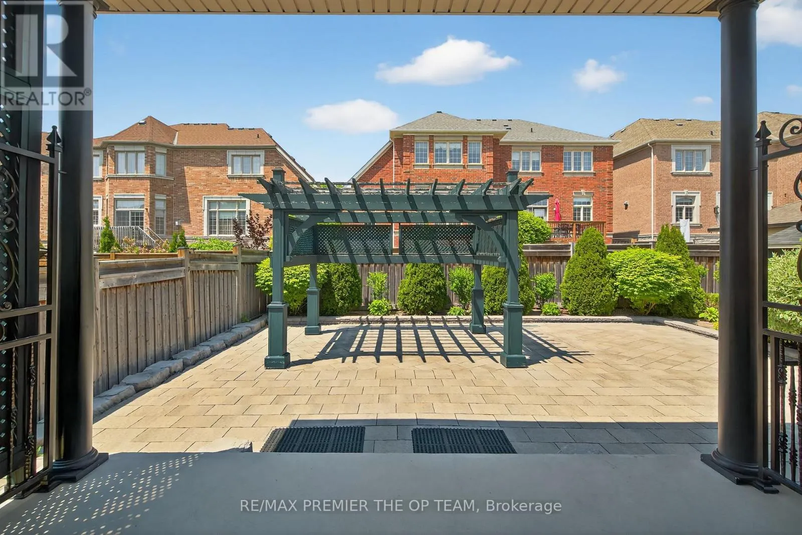 24 GRAND VELLORE CRESCENT