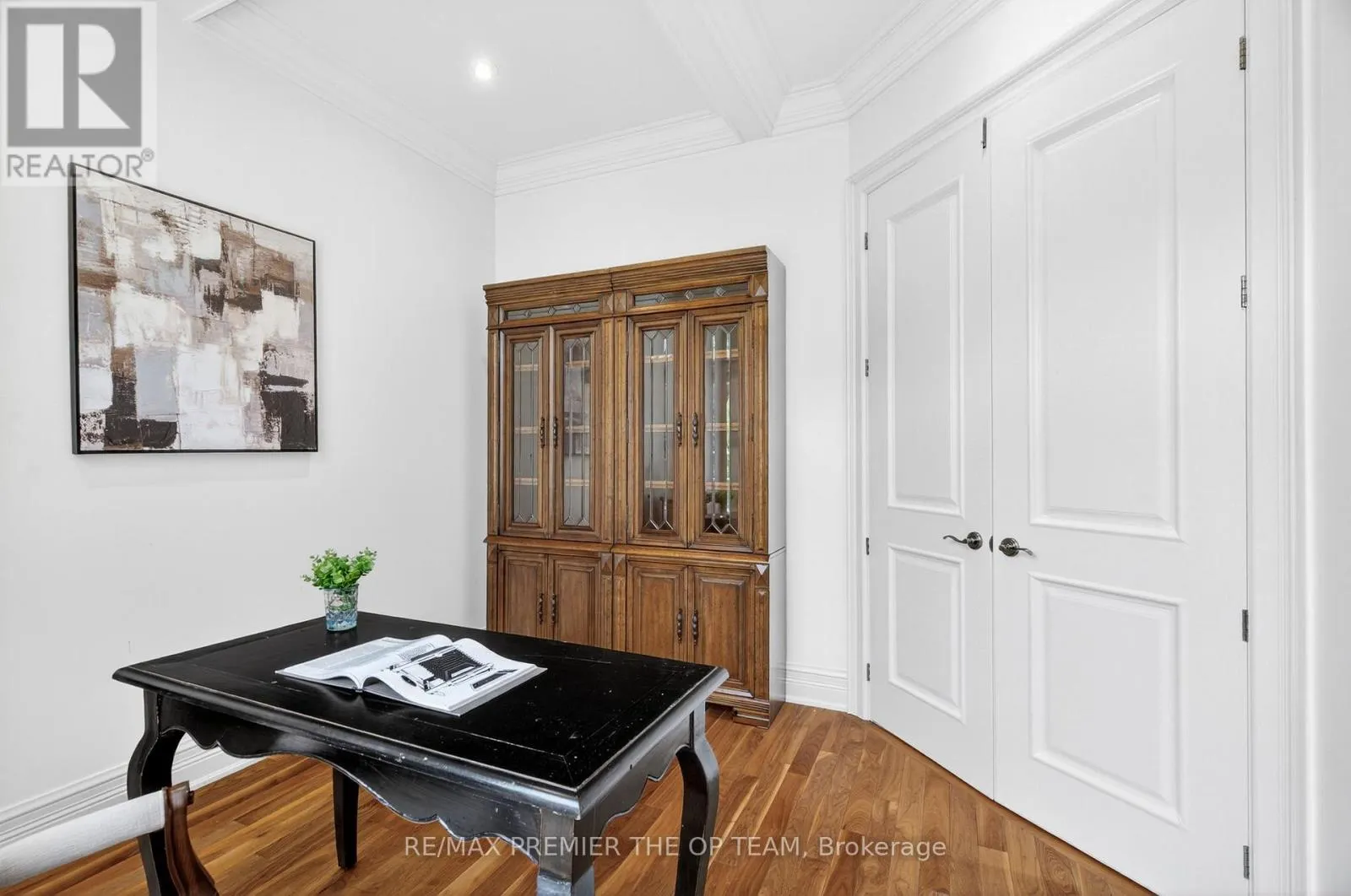 24 GRAND VELLORE CRESCENT