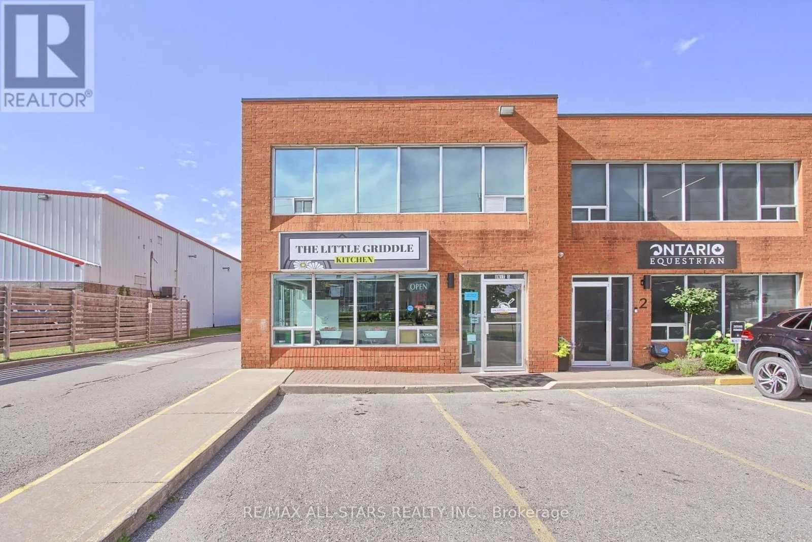 1 - 320 HARRY WALKER PARKWAY