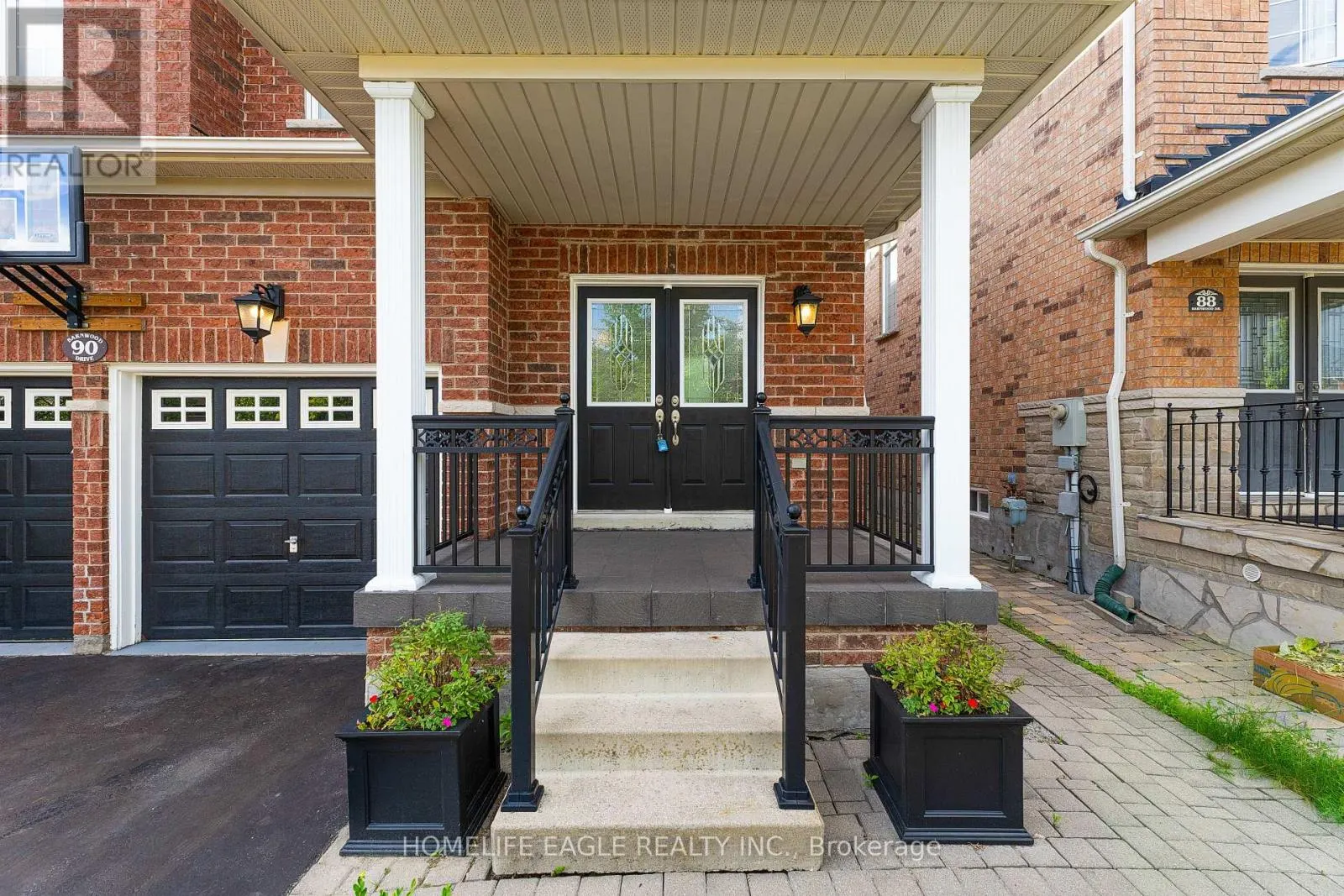 90 BARNWOOD DRIVE