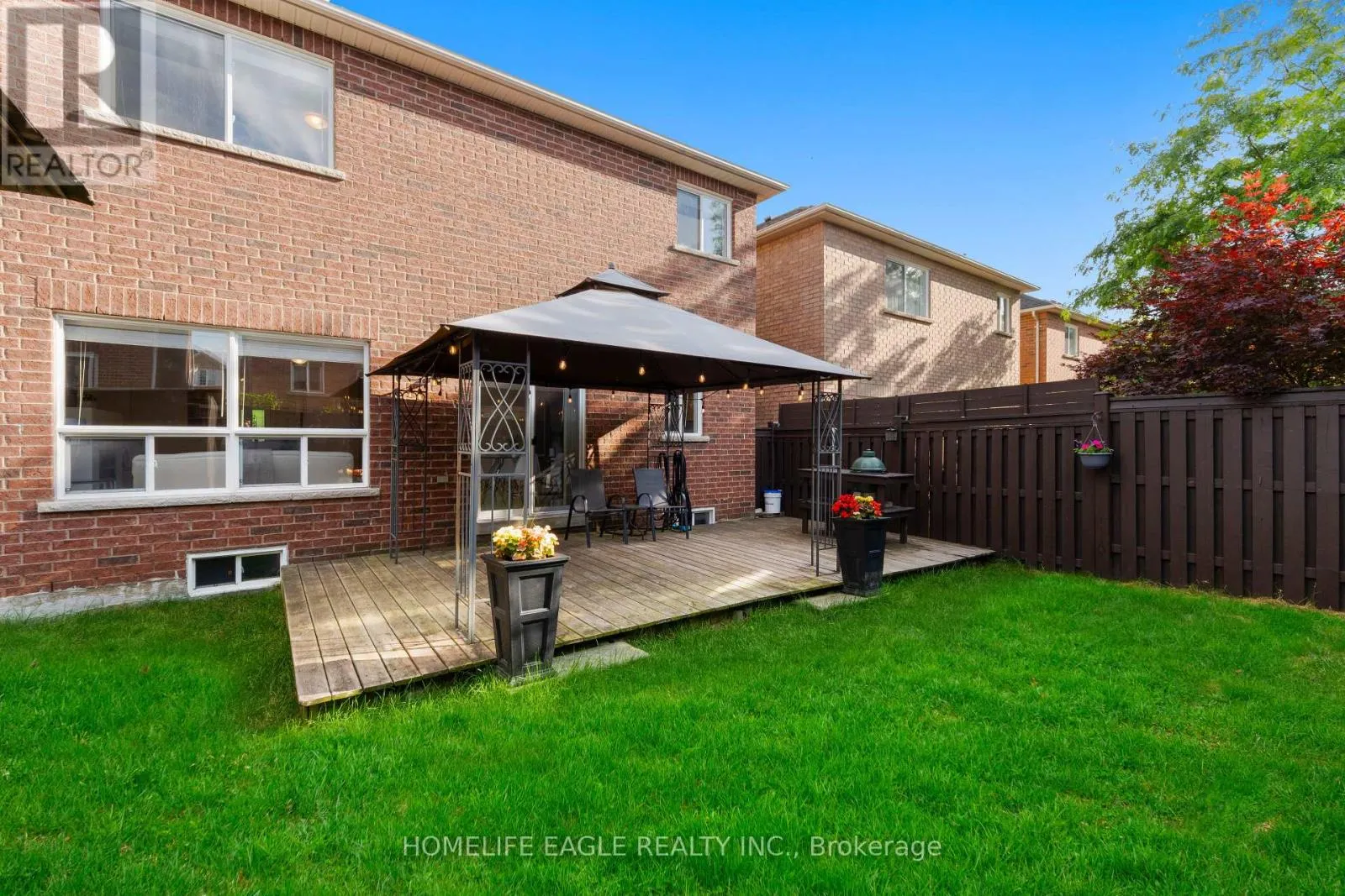 90 BARNWOOD DRIVE