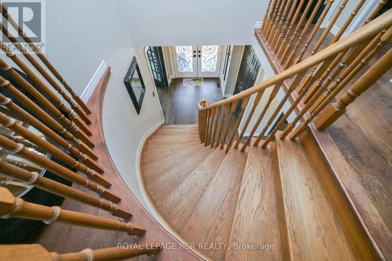 22 COBURN CRESCENT