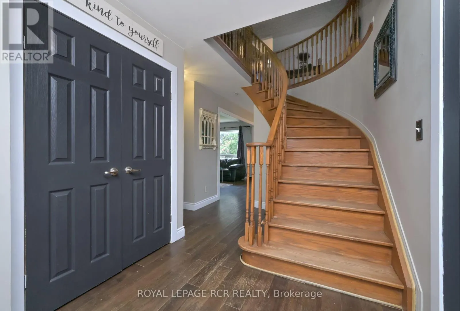 22 COBURN CRESCENT