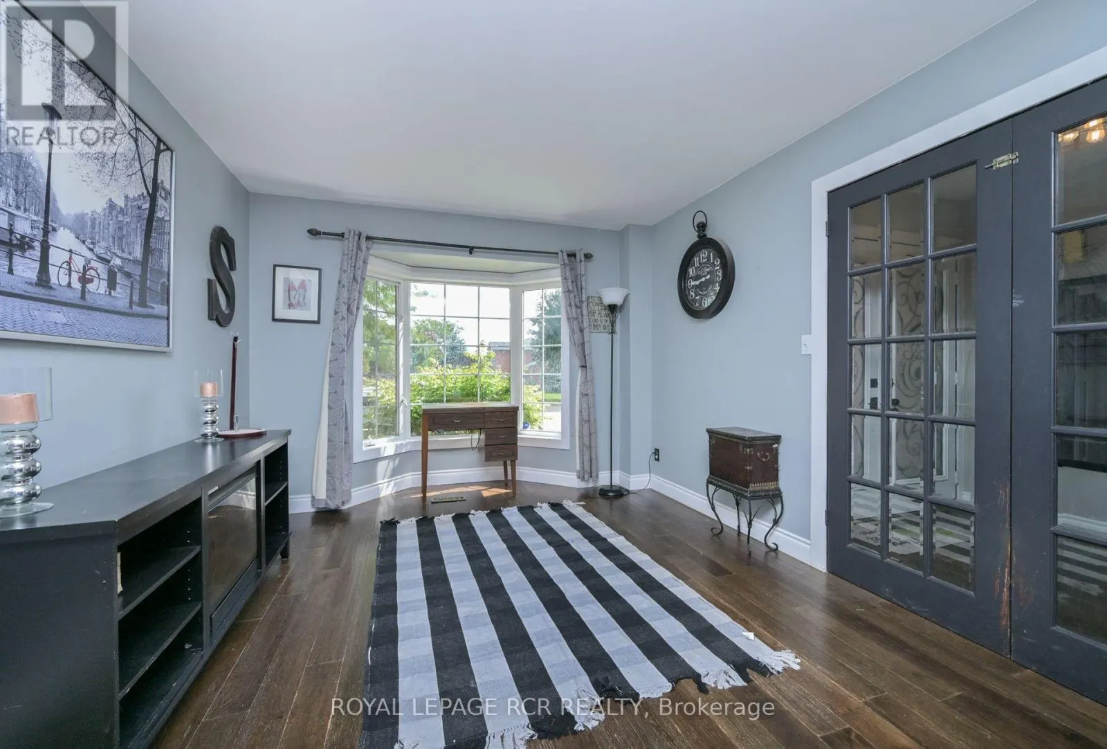 22 COBURN CRESCENT