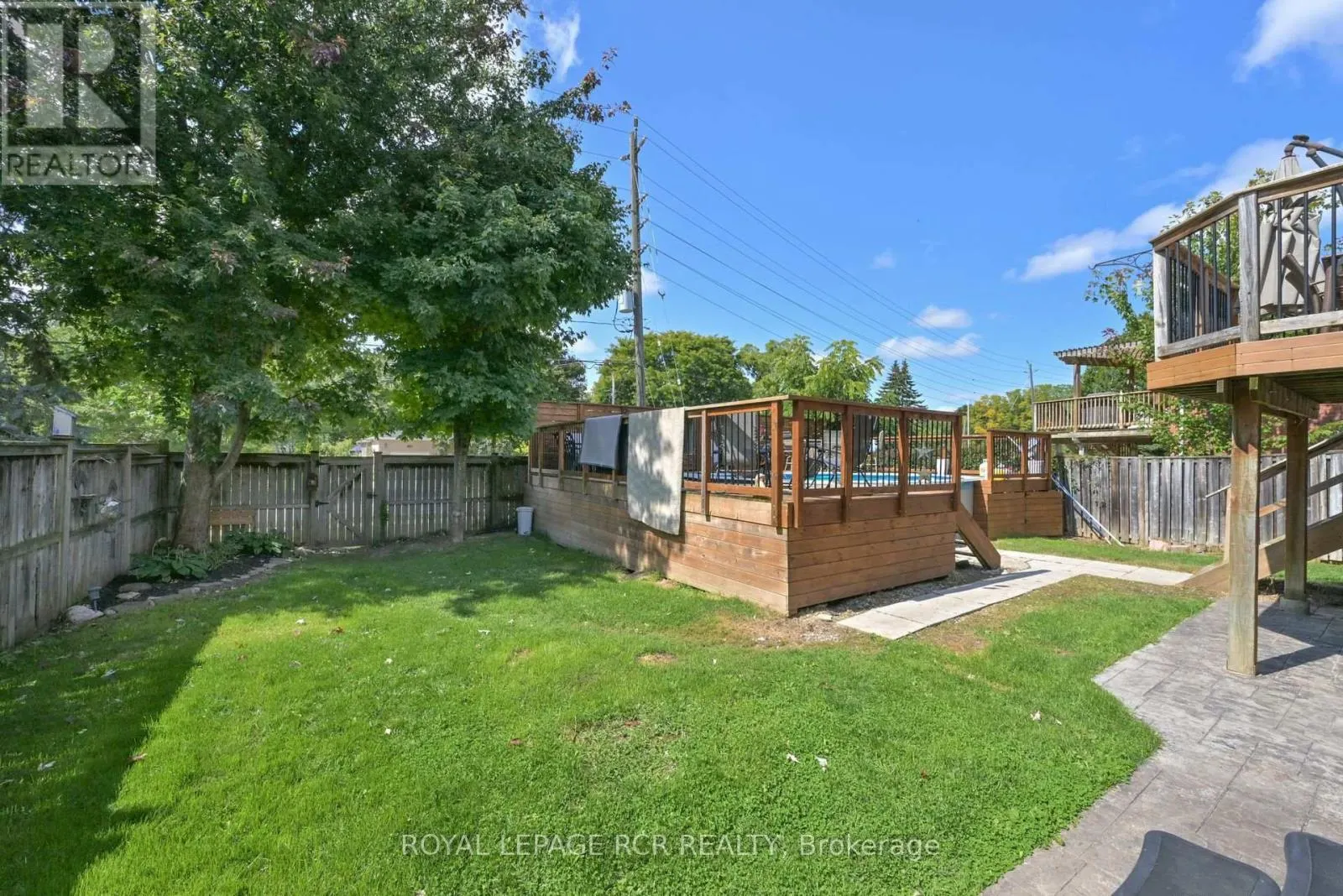 22 COBURN CRESCENT