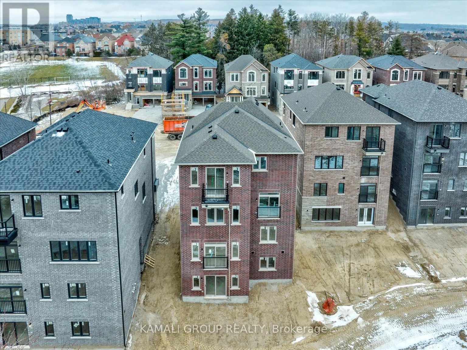 51 AHCHIE COURT
