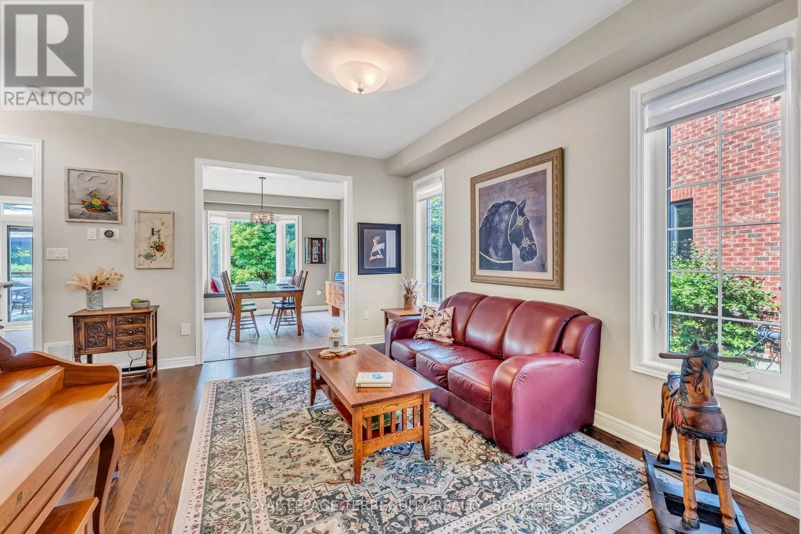 22 WILLARD HUNT COURT