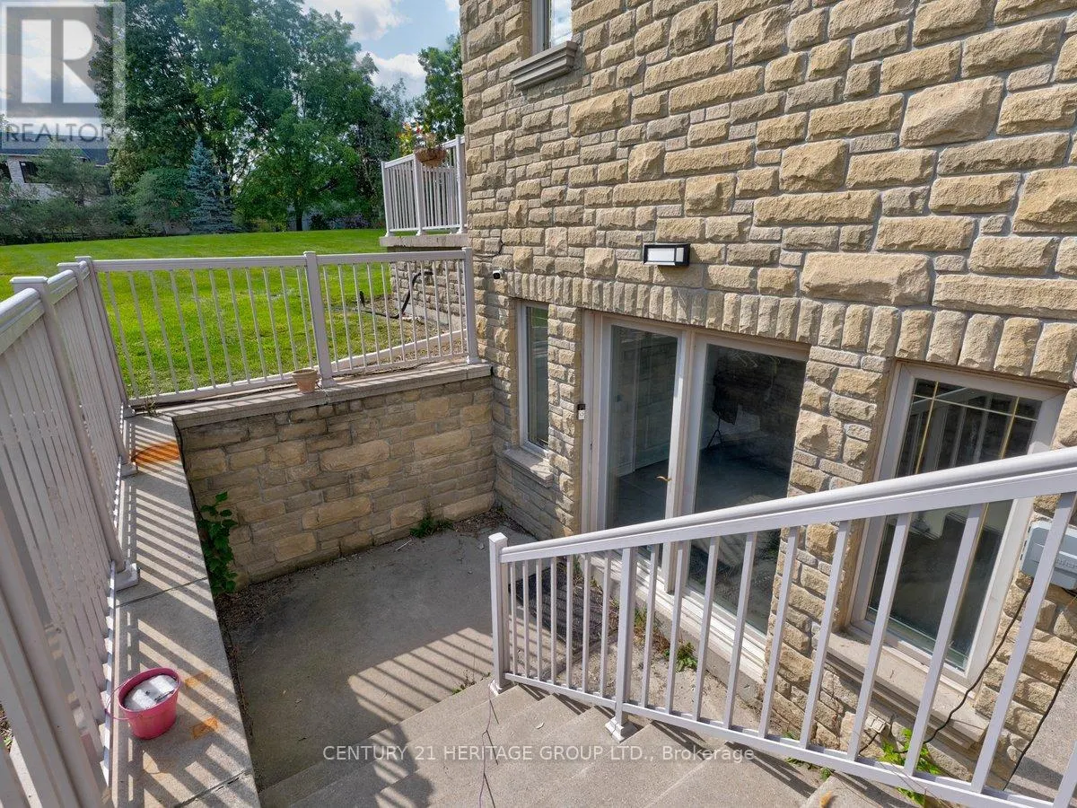 12 PRINCE ADAM COURT
