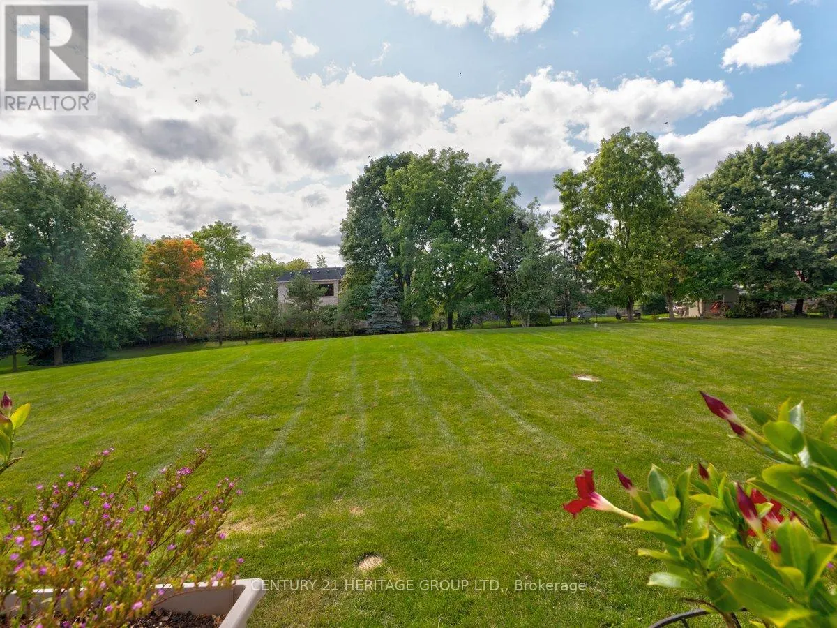 12 PRINCE ADAM COURT