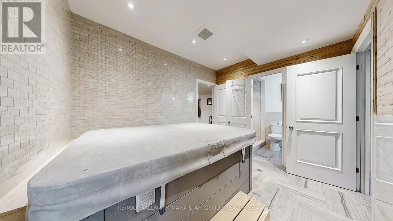 109 FARRELL ROAD