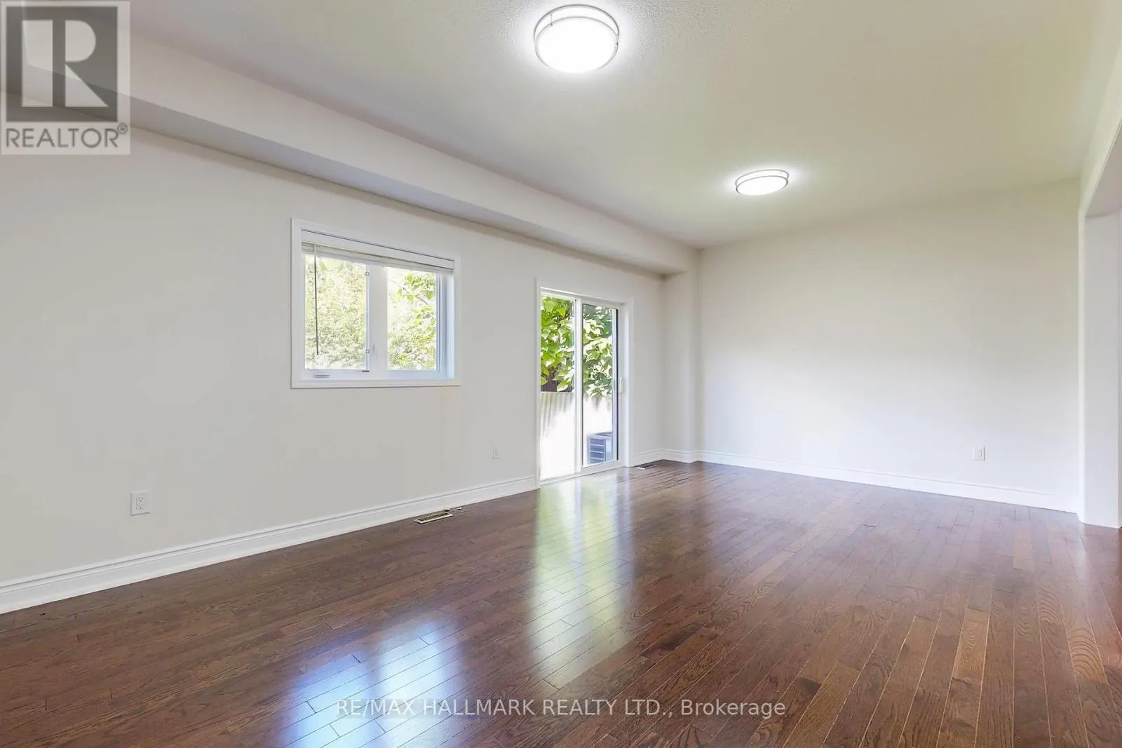 138 OLDE BAYVIEW AVENUE