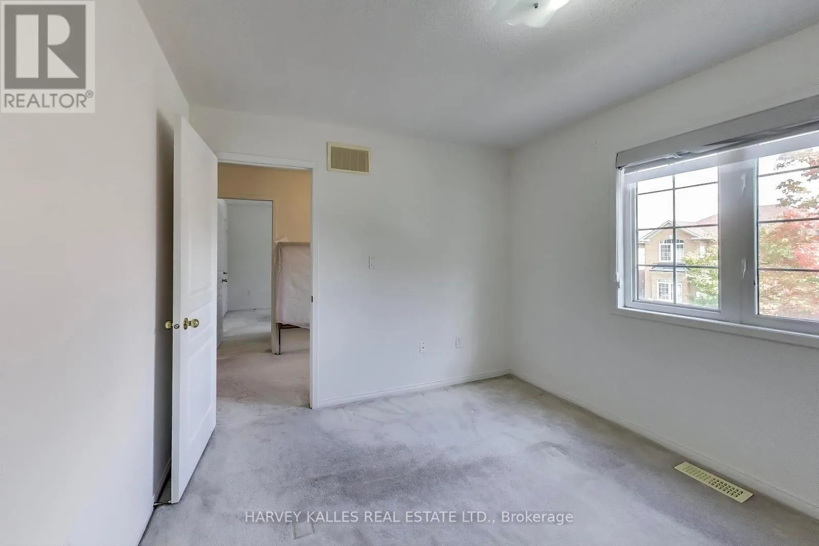 802 CORNELL ROUGE BOULEVARD