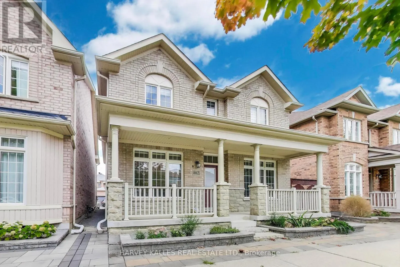 802 CORNELL ROUGE BOULEVARD