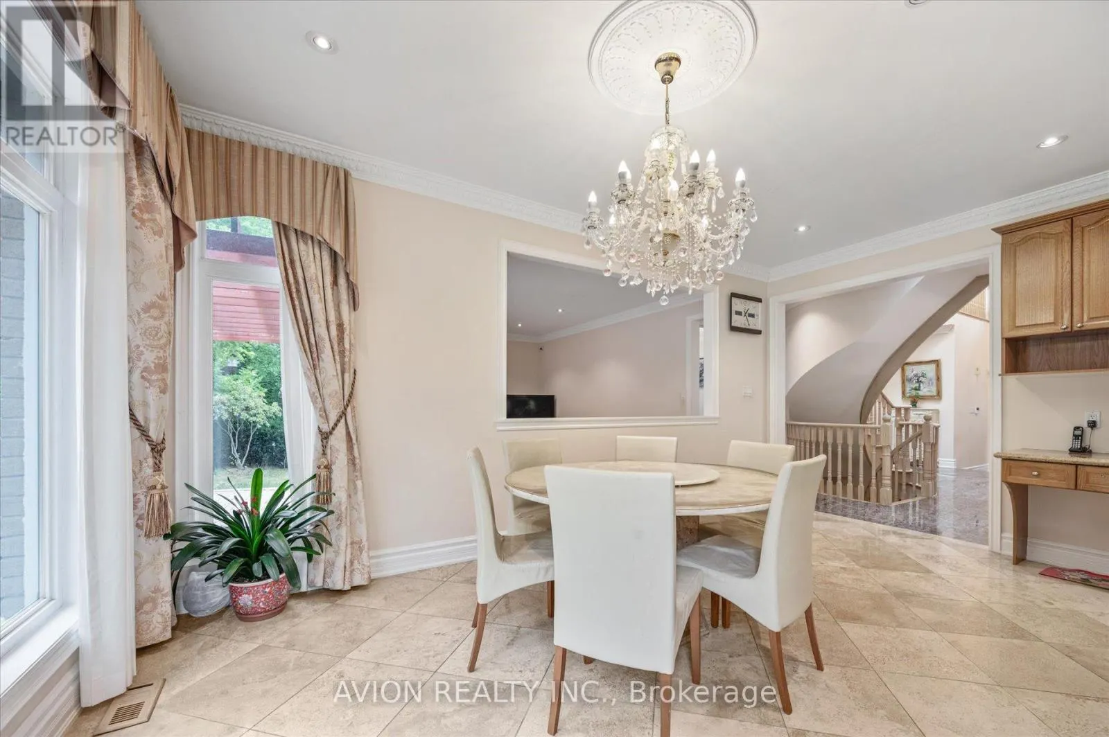 55 FRYBROOK CRESCENT