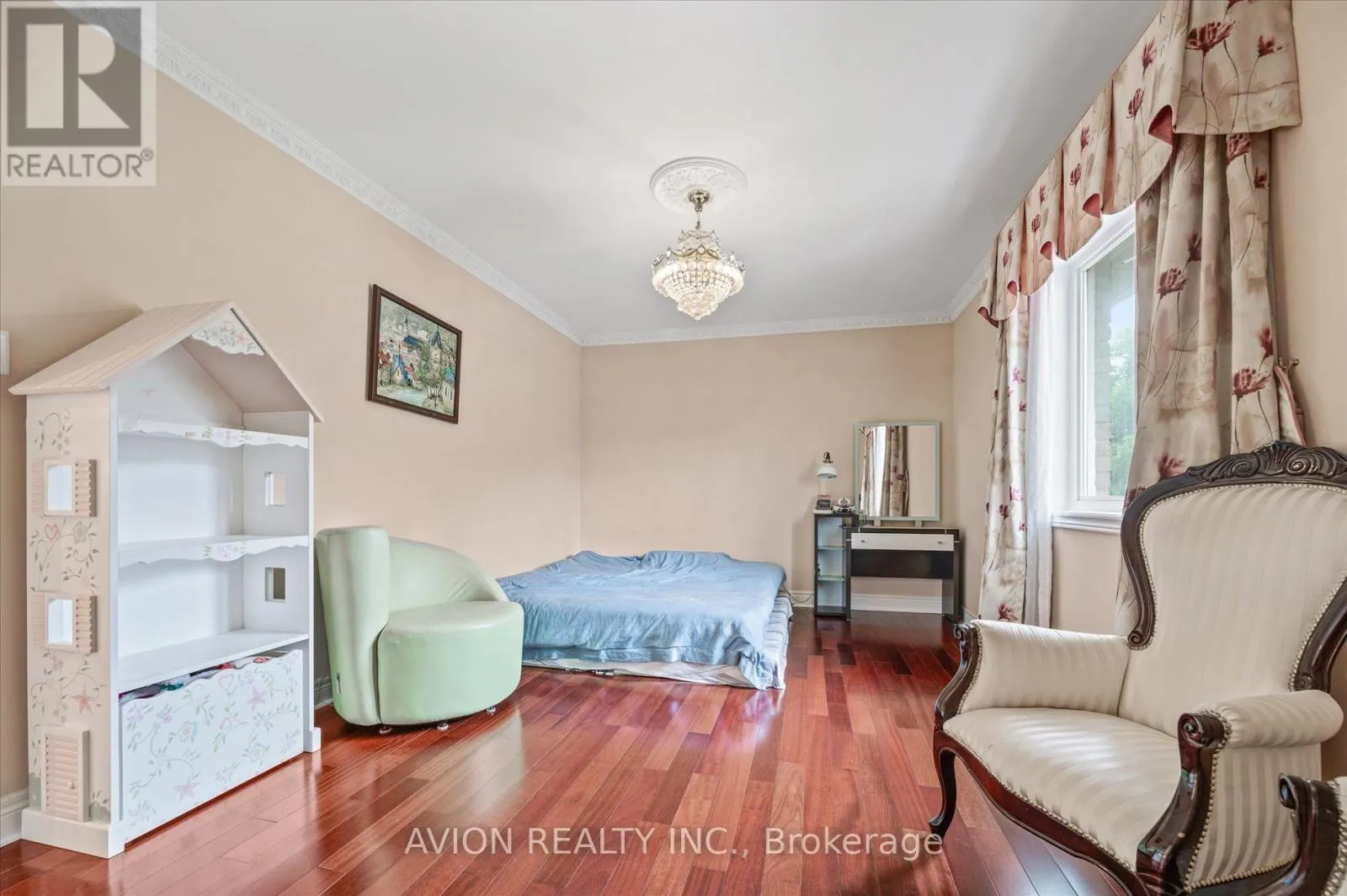 55 FRYBROOK CRESCENT