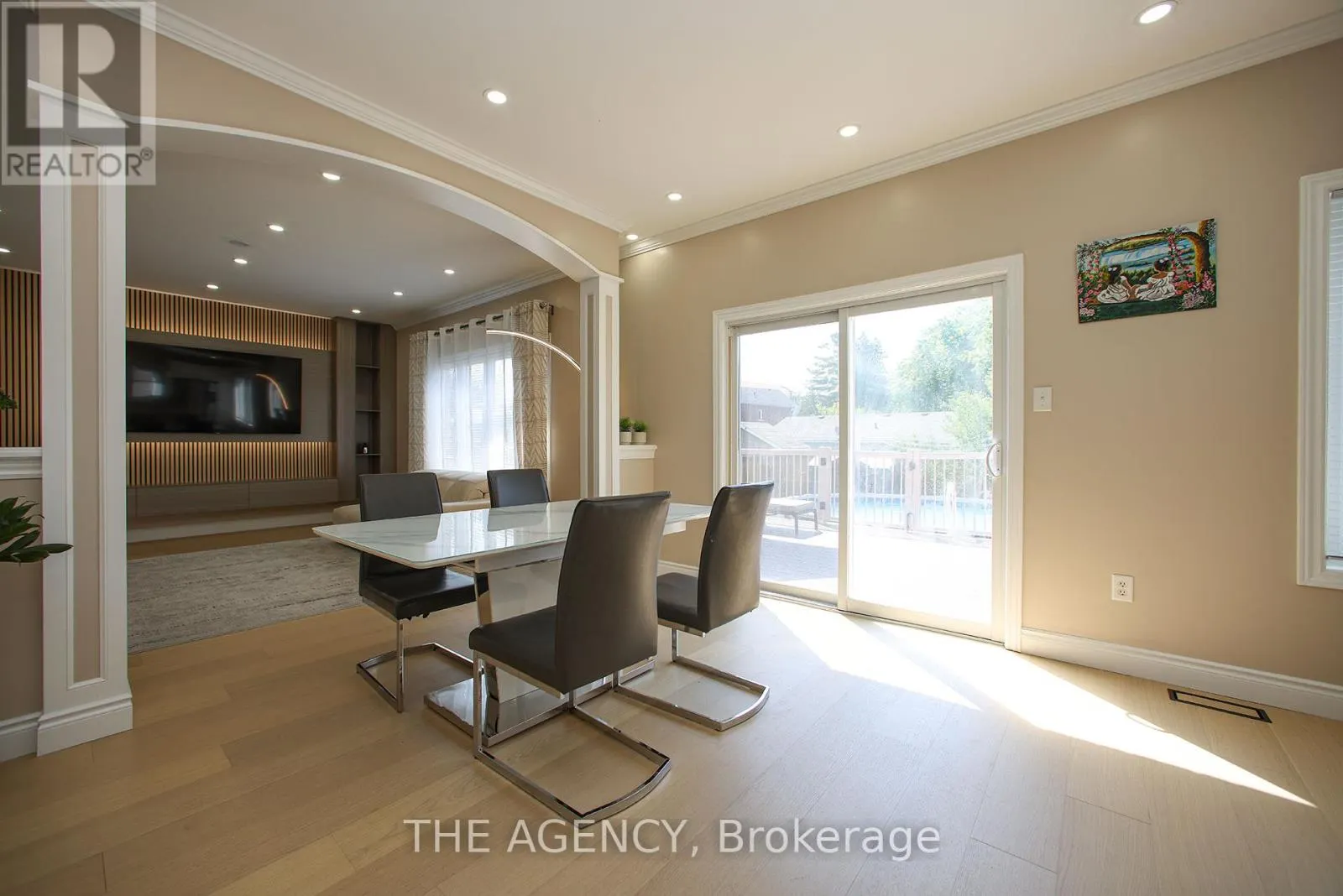 88 GLENDOWER CRESCENT