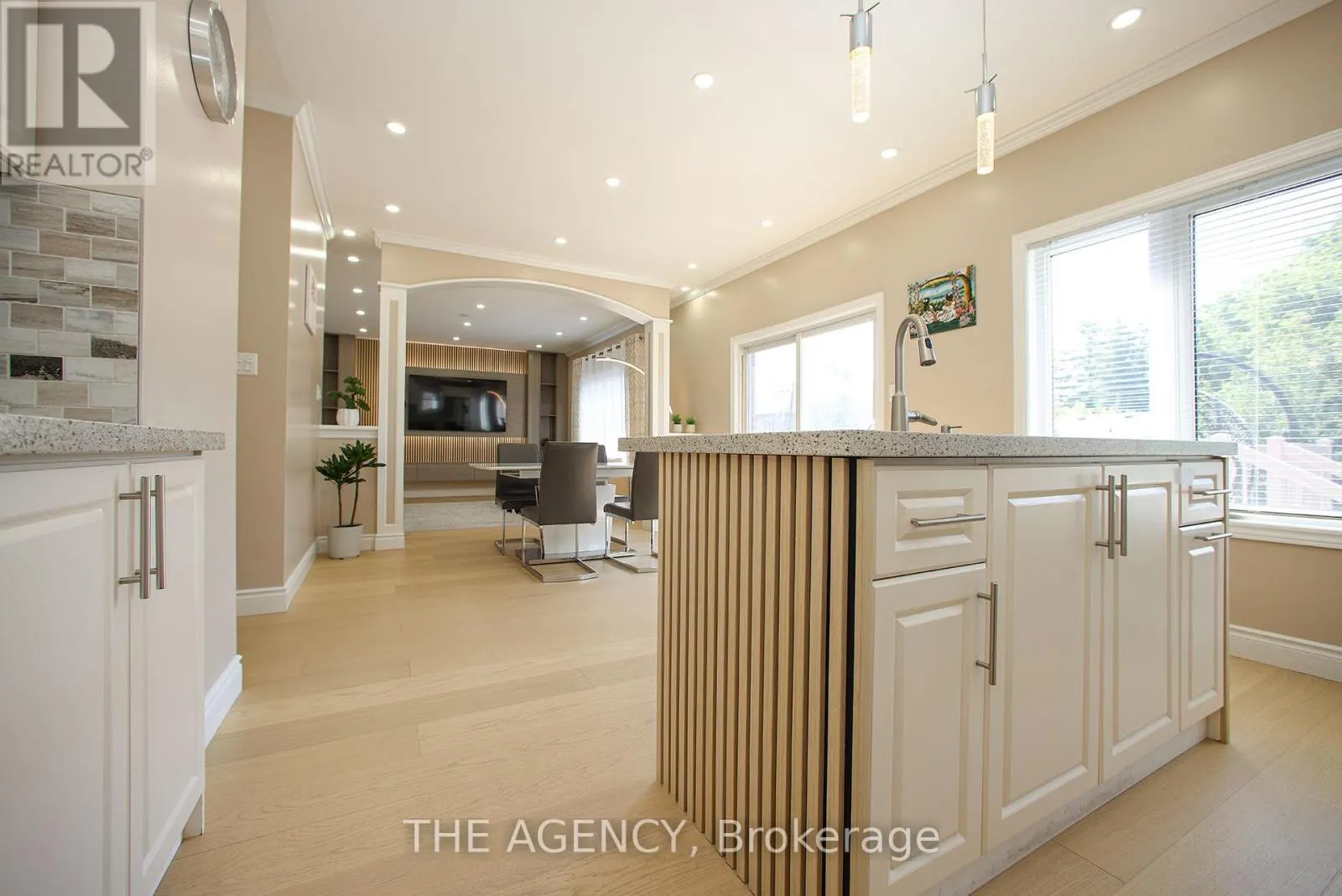 88 GLENDOWER CRESCENT