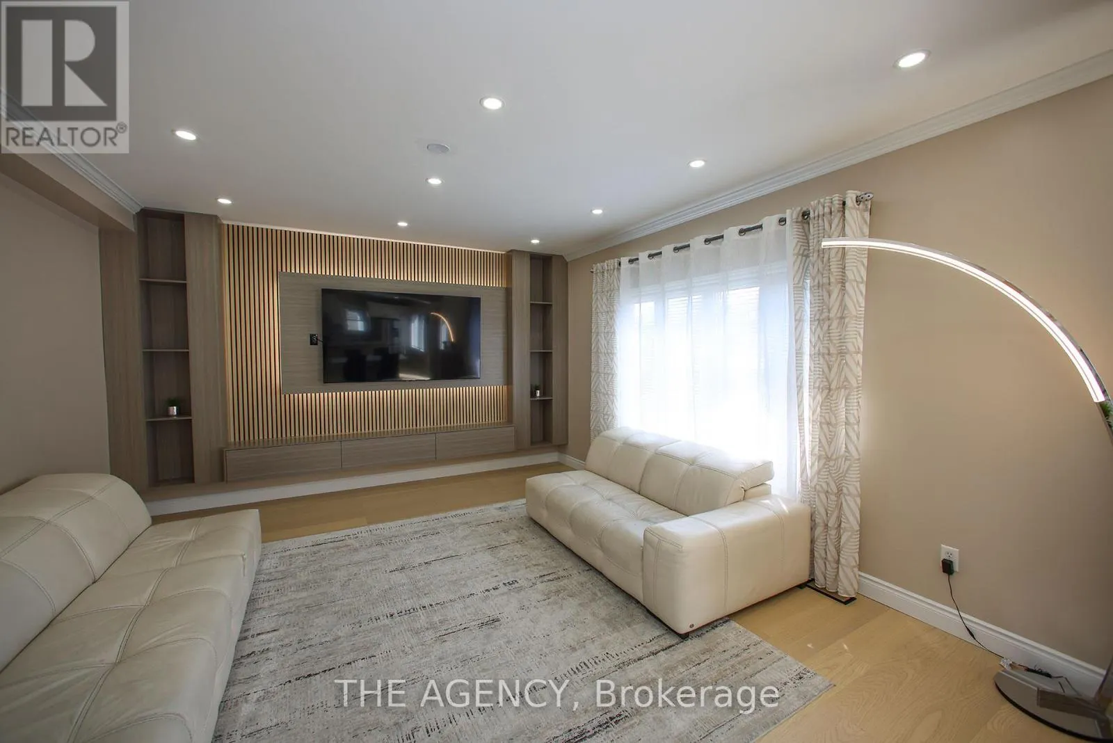 88 GLENDOWER CRESCENT