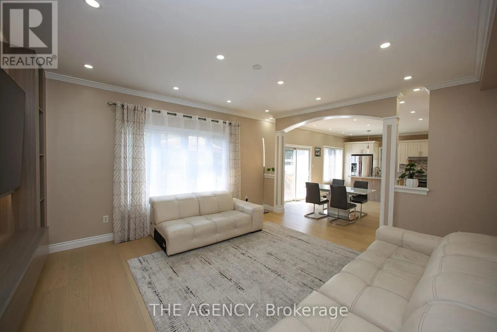 88 GLENDOWER CRESCENT