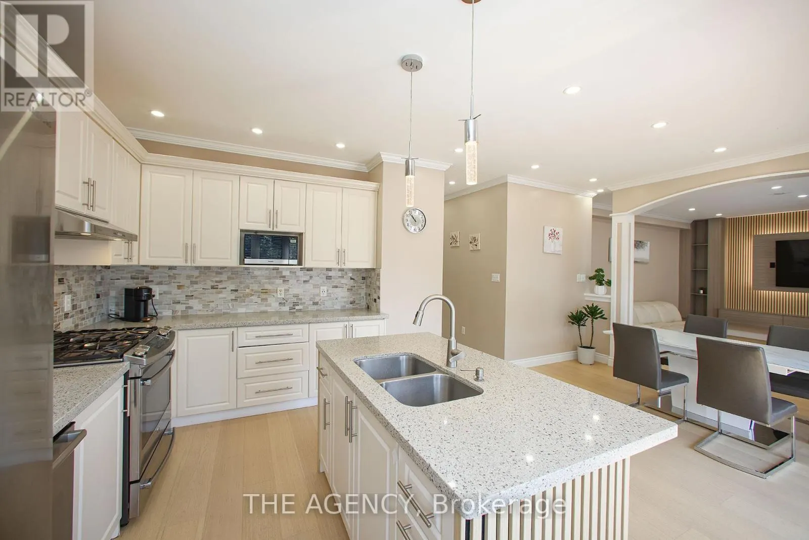 88 GLENDOWER CRESCENT