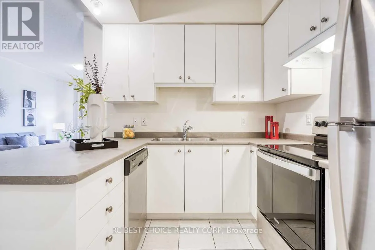 24 DELANO WAY