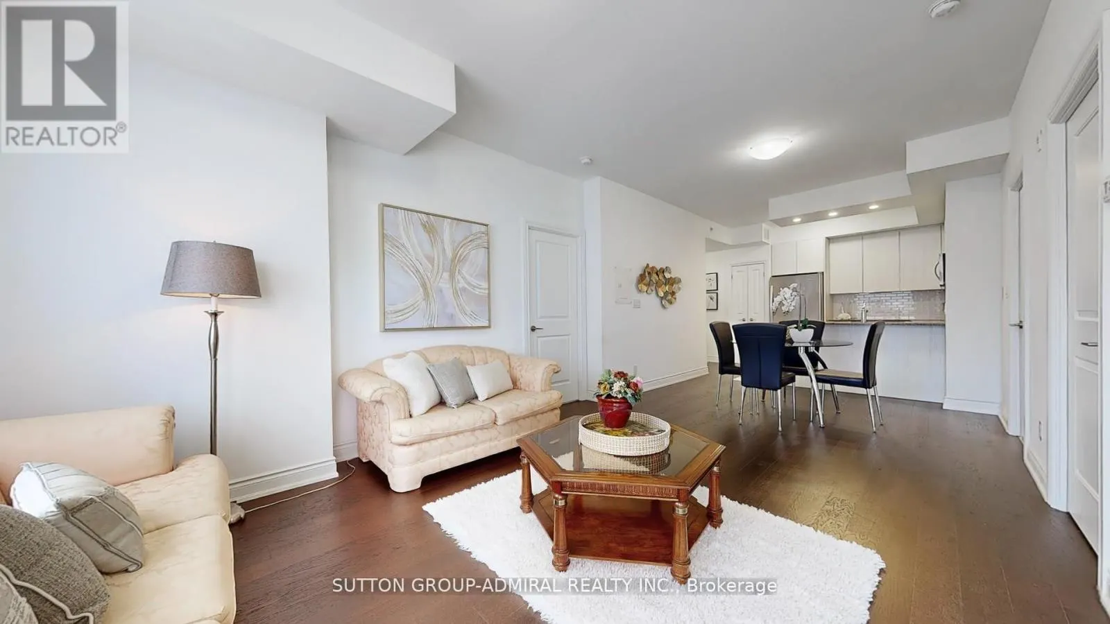 86 WOODBRIDGE AVENUE