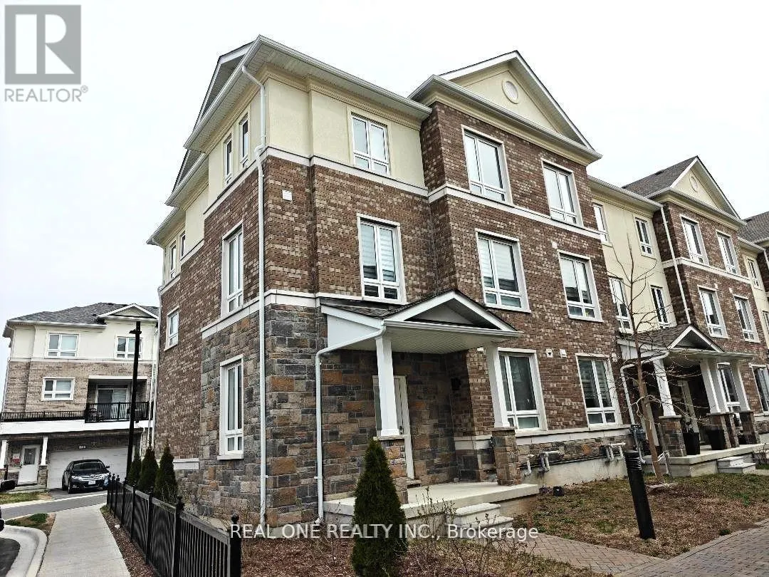 31 MASSACHUSETTS LANE