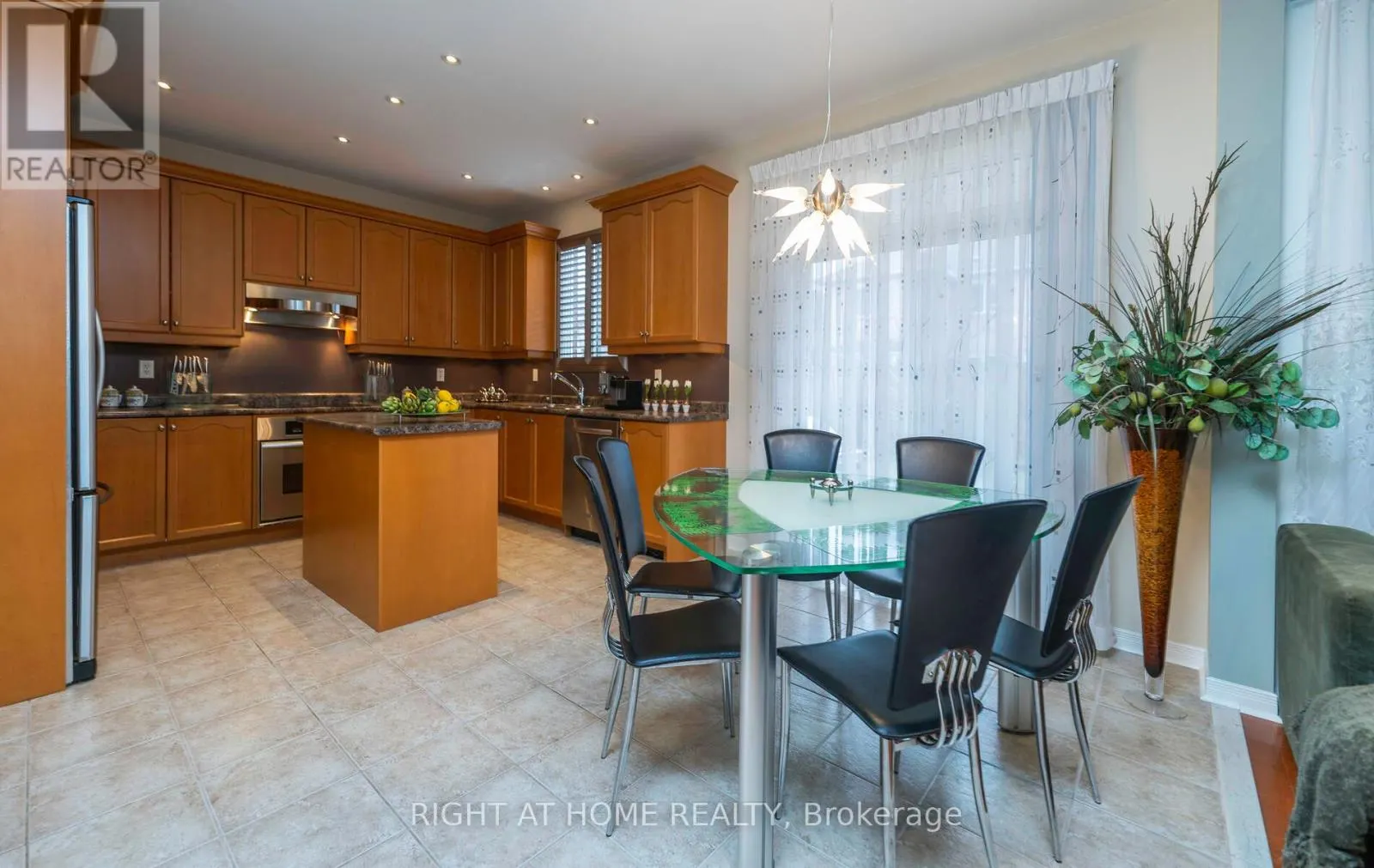84 VERDI ROAD