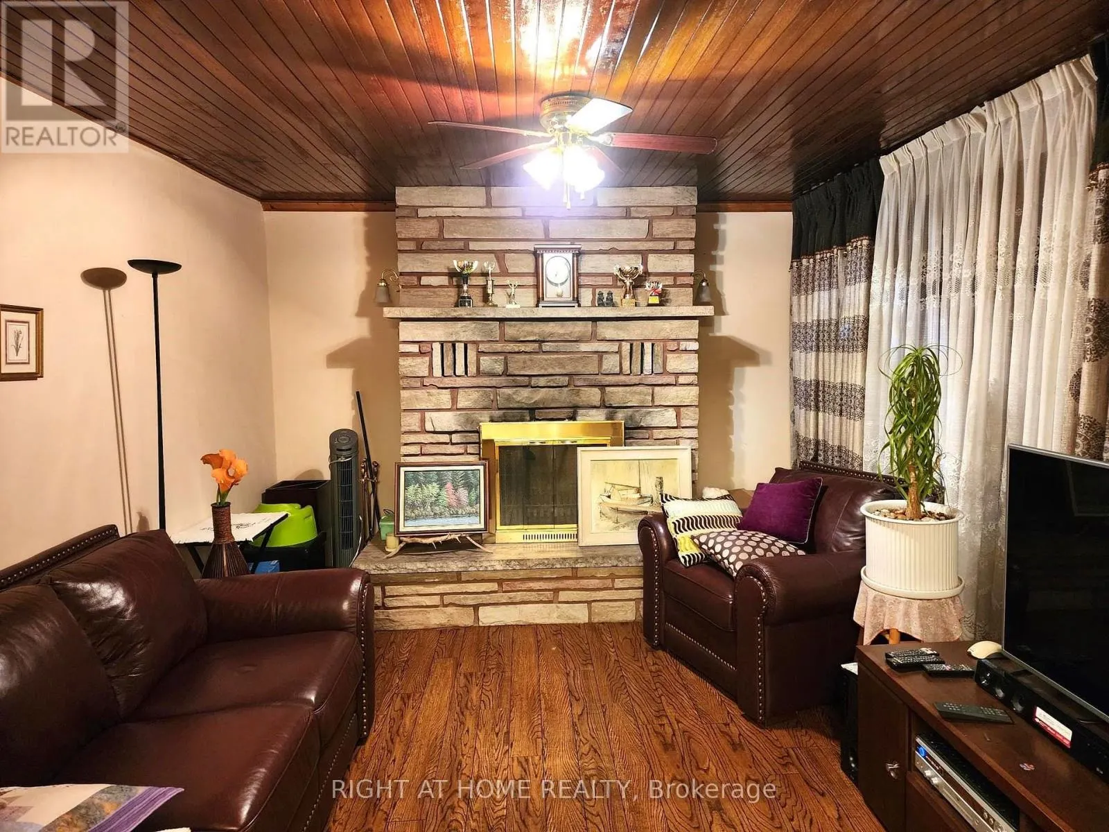 23565 LAKE RIDGE ROAD