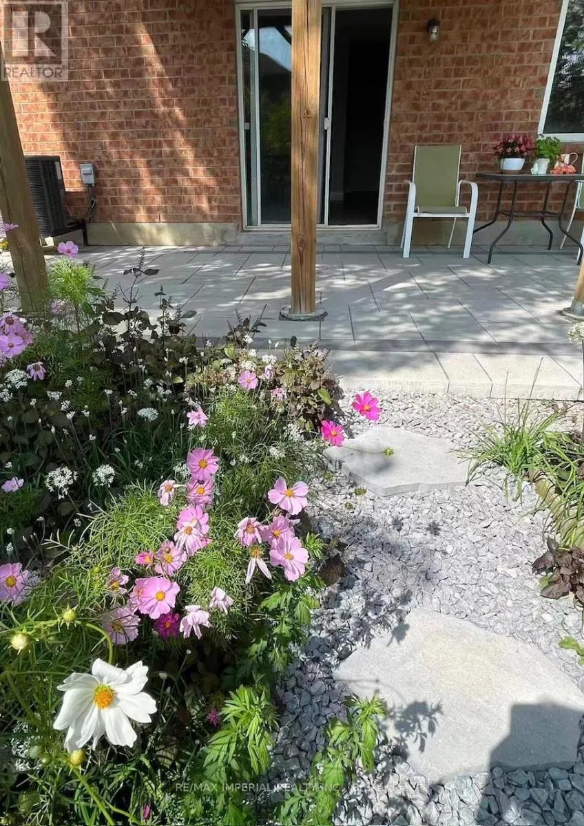 LOWER 135 AIKENHEAD AVENUE