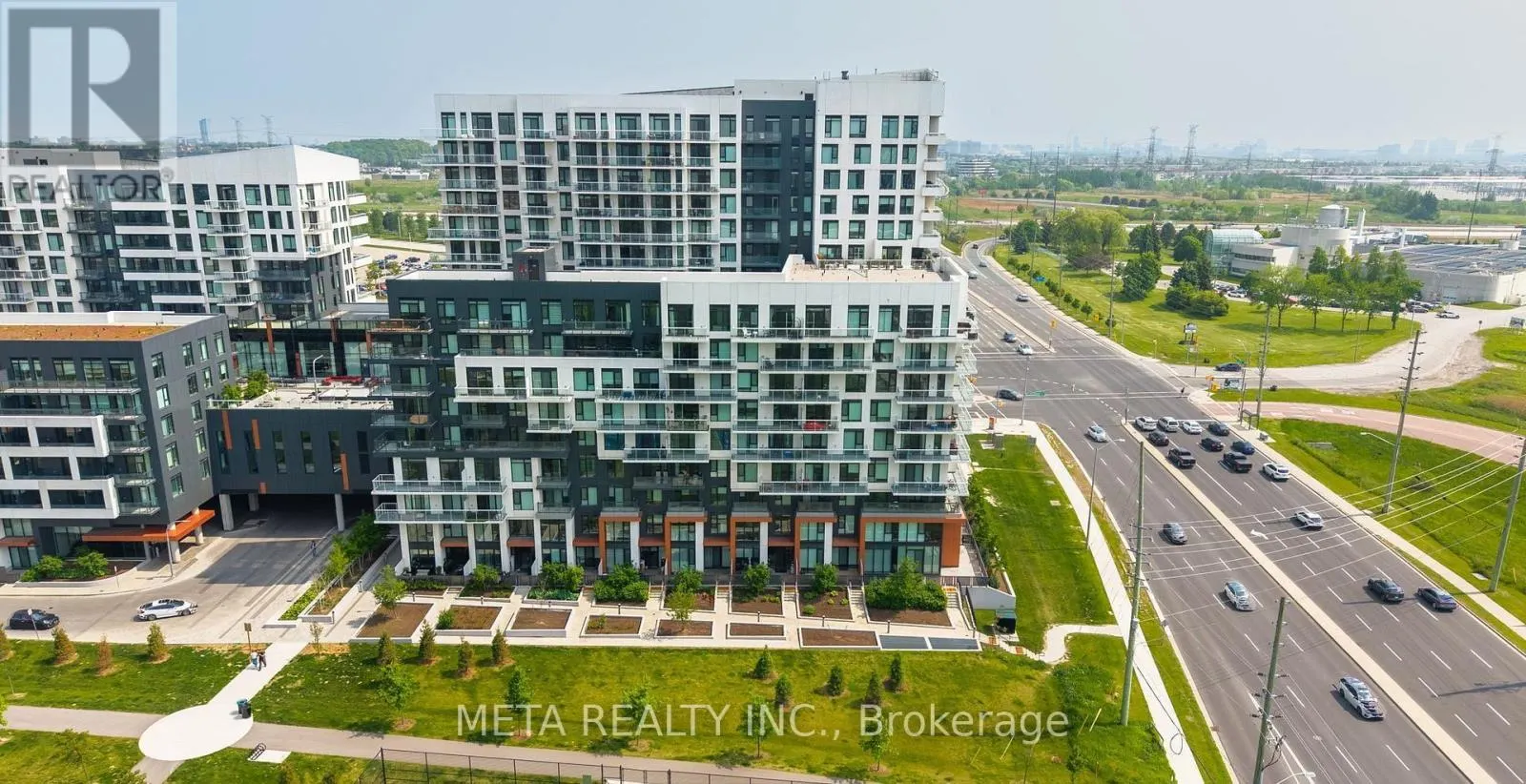 701 - 10 ROUGE VALLEY DRIVE W