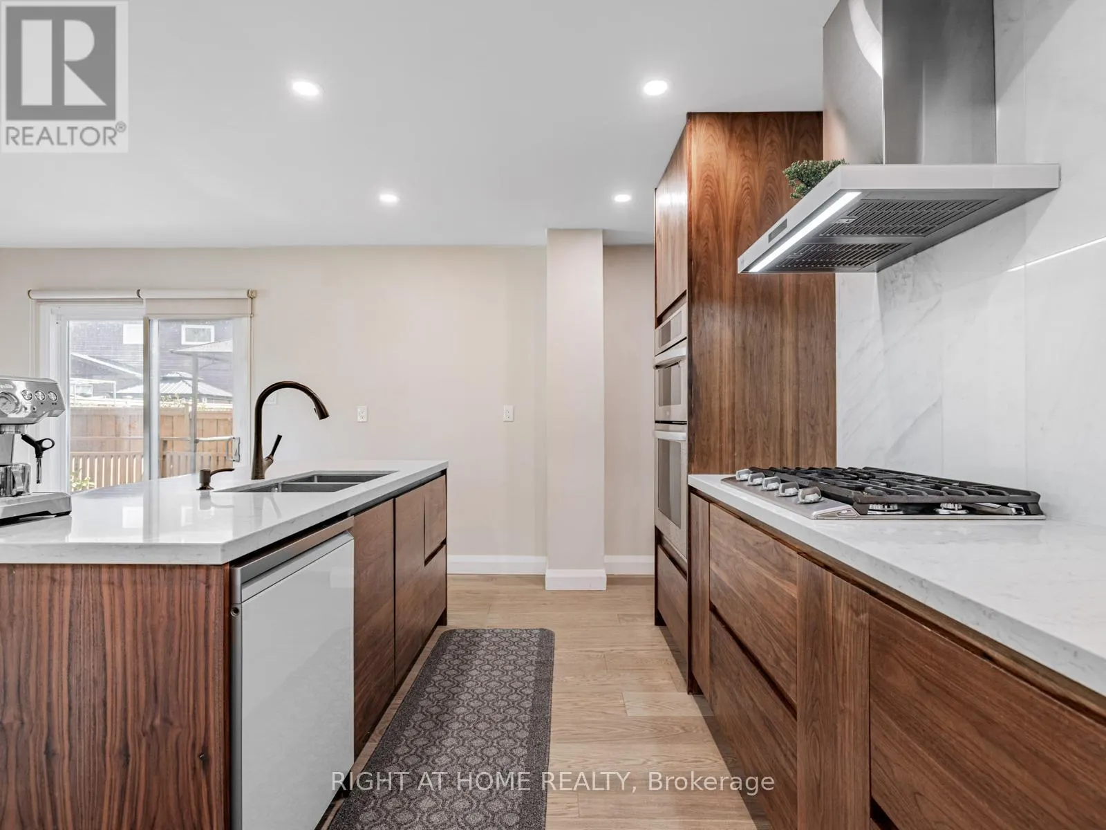 51 MOORCREST DRIVE