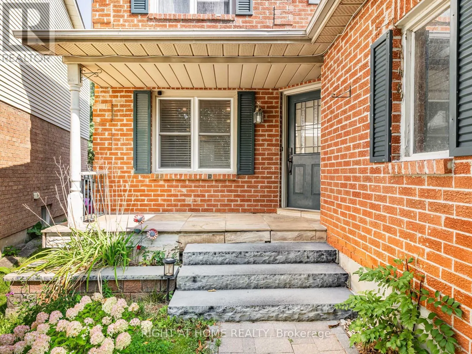 51 MOORCREST DRIVE